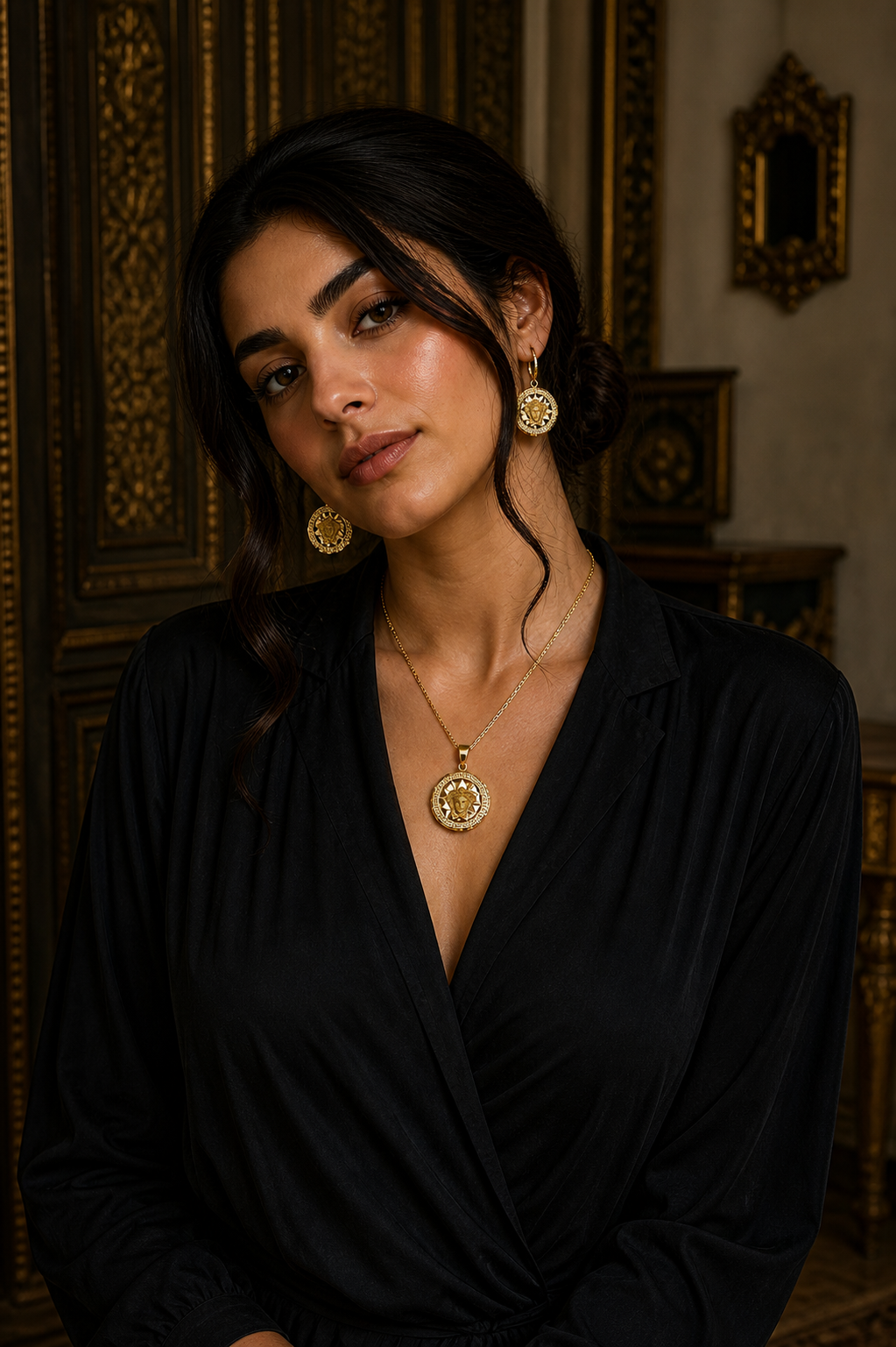 Earrings and pendent  weight 6.2 gr