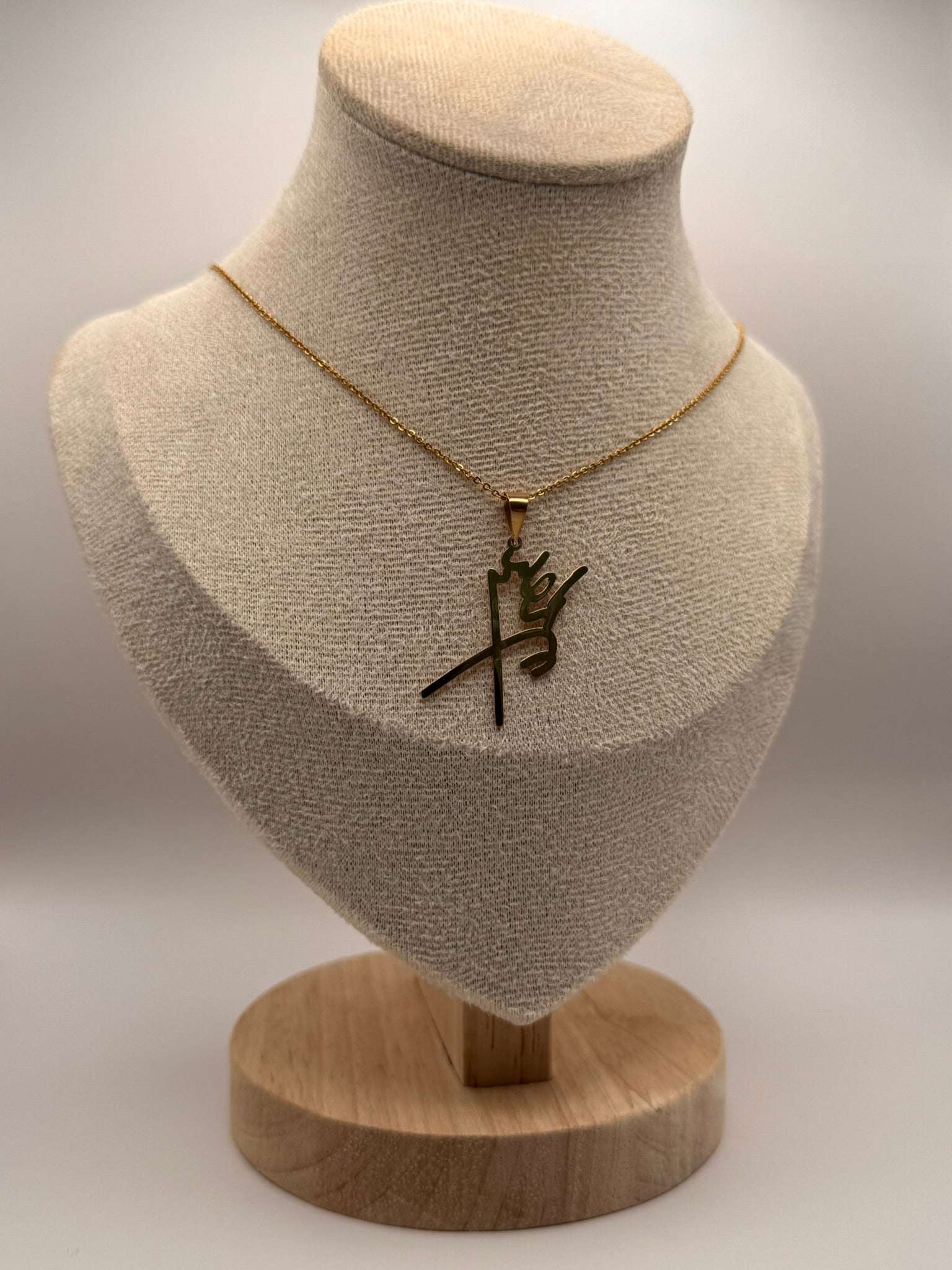 18K pure gold pendant weight 1.80gr